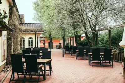 Ein Restaurant oder anderes Speiselokal in der Unterkunft Landhotel Classic