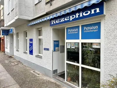 Das Gebäude in dem sich die Pension befindet