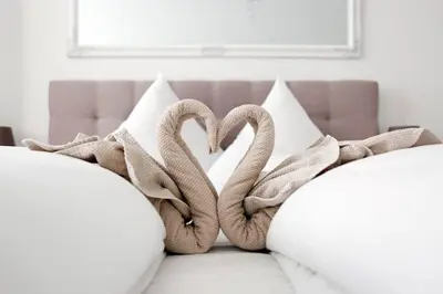Ein Bett oder Betten in einem Zimmer der Unterkunft SC 06 by ROCKCHAIR Apartments l SUPERHOST Status l 4 Bedrooms Boxspringbeds 2 Bathrooms Balcony Elevator - Cozy Family & Business Flair welcomes you!