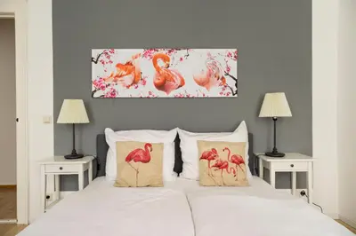 Ein Bett oder Betten in einem Zimmer der Unterkunft Big City Aprtment in Berlin-Friedrichshain