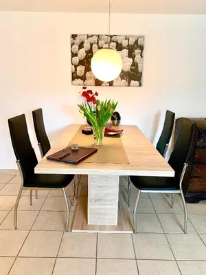 Ein Sitzbereich in der Unterkunft Ferienwohnung Fürstenwalde Spree