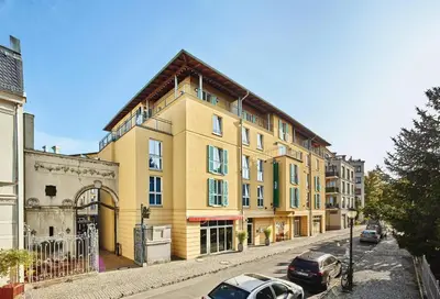 Das Gebäude in dem sich das Hotel befindet