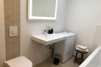 Ein Badezimmer in der Unterkunft Dock 2 apartment