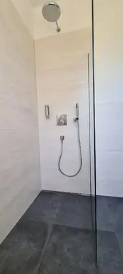 Ein Badezimmer in der Unterkunft Hotel Spreeufer