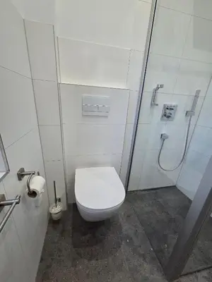 Ein Badezimmer in der Unterkunft Hotel Spreeufer