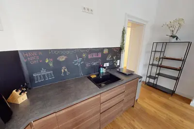 Küche/Küchenzeile in der Unterkunft MyHappyplace in the middle of Berlin