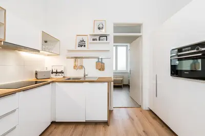 Küche/Küchenzeile in der Unterkunft Stylish New Cube Loft by Berlin-Wall-Apartments