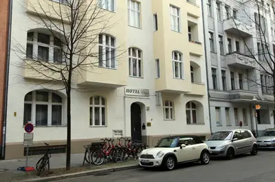 Das Gebäude in dem sich das Hotel befindet