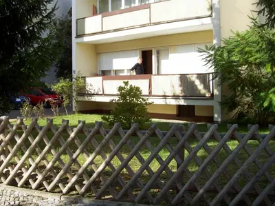 Das Gebäude in dem sich die Ferienwohnung befindet