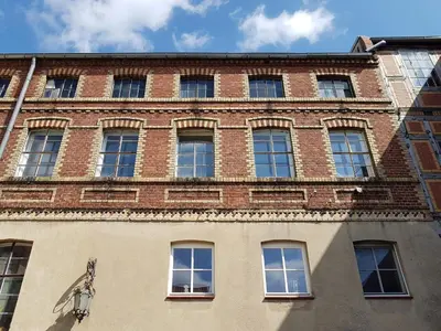 Das Gebäude in dem sich das Bed & Breakfast befindet