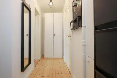 TV/Unterhaltungsangebot in der Unterkunft 4 Personen Altbau Apartment nahe Kurfürstendamm - Romeo & Julia