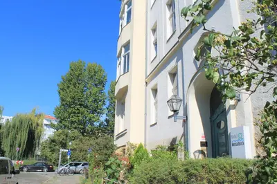 Das Gebäude in dem sich das Hotel befindet