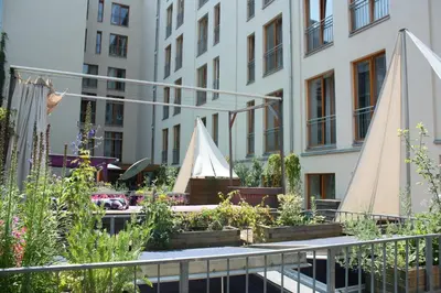 Ein Garten an der Unterkunft St Christopher's Inn Berlin - Mitte