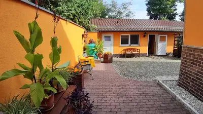 Das Gebäude in dem sich die Ferienwohnung befindet