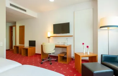 TV/Unterhaltungsangebot in der Unterkunft Leonardo Hotel Berlin KU'DAMM