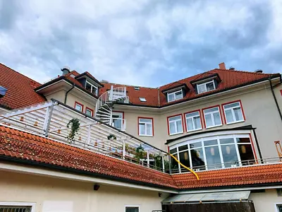 Das Gebäude in dem sich das Hotel befindet