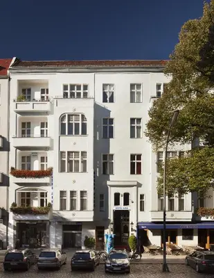 Das Gebäude in dem sich das Hotel befindet