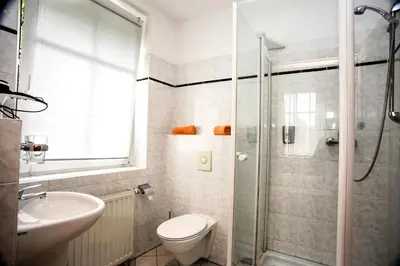 Ein Badezimmer in der Unterkunft Haus Belger
