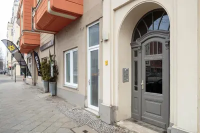 Das Gebäude in dem sich die Ferienwohnung befindet