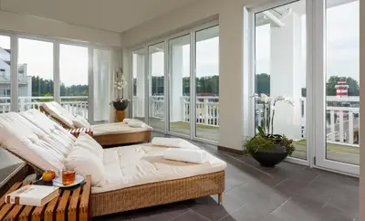 Ein Balkon oder eine Terrasse in der Unterkunft Sunday Resort Hafendorf Rheinsberg