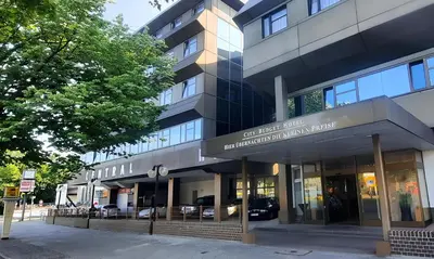Das Gebäude in dem sich das Hotel befindet