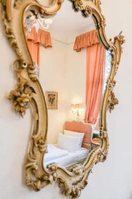 Ein Bett oder Betten in einem Zimmer der Unterkunft Hotel Rotdorn