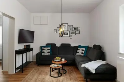 TV/Unterhaltungsangebot in der Unterkunft charmantes Townhaus mit Garten, W-LAN & Netflix