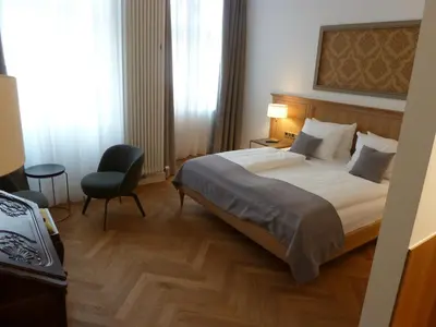 Ein Bett oder Betten in einem Zimmer der Unterkunft Hotel Lindenufer