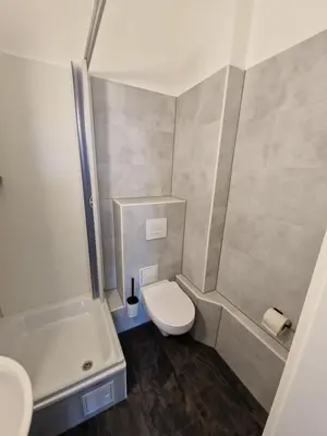 Ein Badezimmer in der Unterkunft Zimmervermietung Berlin Mertens