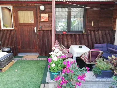 Ein Garten an der Unterkunft Pension Becker Luckenwalde