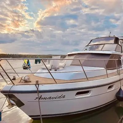 Yacht Amavida - Jacht - TraumZeitBoot - exklusiver Festanlieger in perfekter Lage auf dem Scharmützelsee Bad Saarow