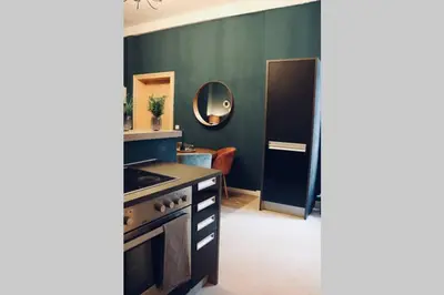 Küche/Küchenzeile in der Unterkunft Villa Rumpel aus Alt mach Neu