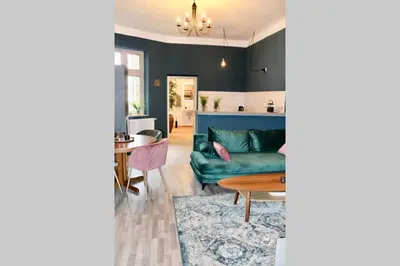 Ein Sitzbereich in der Unterkunft Villa Rumpel aus Alt mach Neu