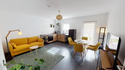 Ein Sitzbereich in der Unterkunft Travel Art Boardinghouse (Lazarettstr.)