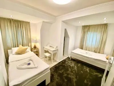 Ein Bett oder Betten in einem Zimmer der Unterkunft Berlin Sky