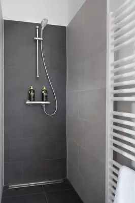 Ein Badezimmer in der Unterkunft Limehome Potsdam Annemarie-Wolff-Platz
