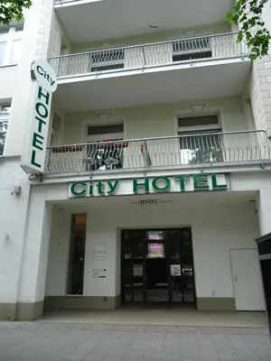 Das Gebäude in dem sich das Hotel befindet