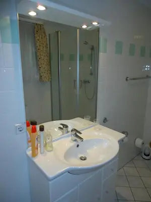 Ein Badezimmer in der Unterkunft PP Pension Potsdam