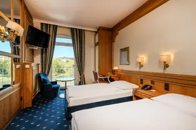 Ein Bett oder Betten in einem Zimmer der Unterkunft Ringhotel Seehof