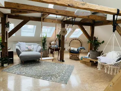 Ein Sitzbereich in der Unterkunft Loft im Herzen der Stadt