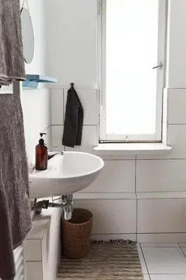Ein Badezimmer in der Unterkunft Guesthouse with 3 apartments, just outside Berlin, near to Tesla