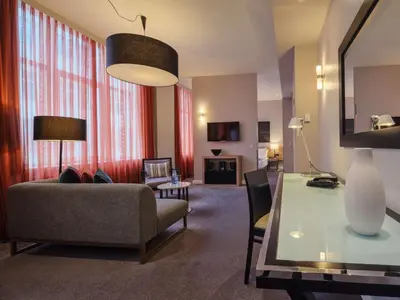 TV/Unterhaltungsangebot in der Unterkunft Adina Apartment Hotel Berlin Checkpoint Charlie