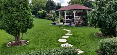 Ein Garten an der Unterkunft Ferienhaus Elstal
