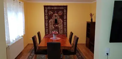 Grundriss der Unterkunft Ferienhaus Fichtenwalde, 160m², 3 SZ, 2 Bäder, bis 6 Personen, Garten, VDSL