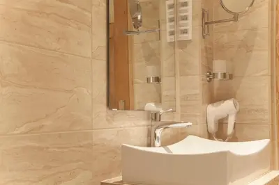 Ein Badezimmer in der Unterkunft Best City Home Near Checkpoint Charlie