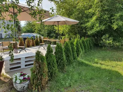 Ein Garten an der Unterkunft Apart Hotel Ferdinand Berlin