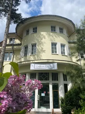 Das Gebäude in dem sich das Hotel befindet