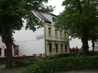 Das Gebäude in dem sich die Pension befindet