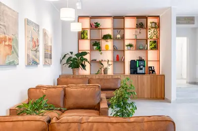 Ein Sitzbereich in der Unterkunft Hotel Columbia Berlin am Platz der Luftbrücke