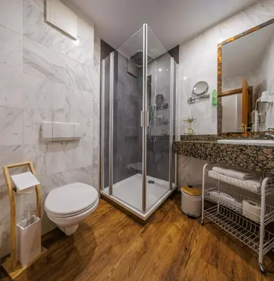 Ein Badezimmer in der Unterkunft Hotel Fürstenhof